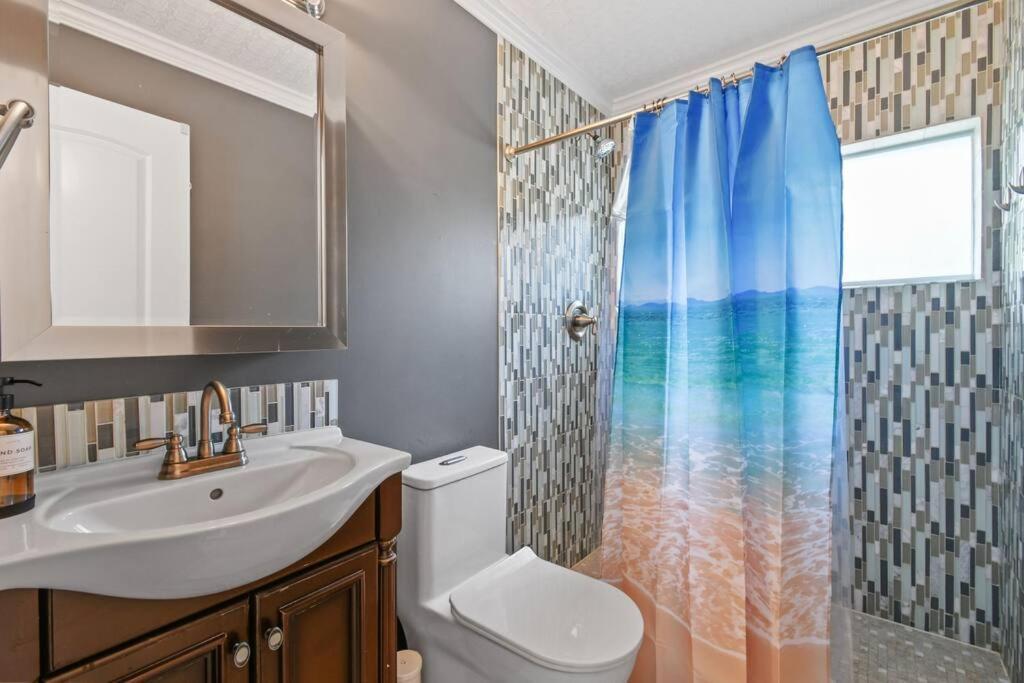 Tropical Beach & Lakefront Home West Palm Beach Bagian luar foto
